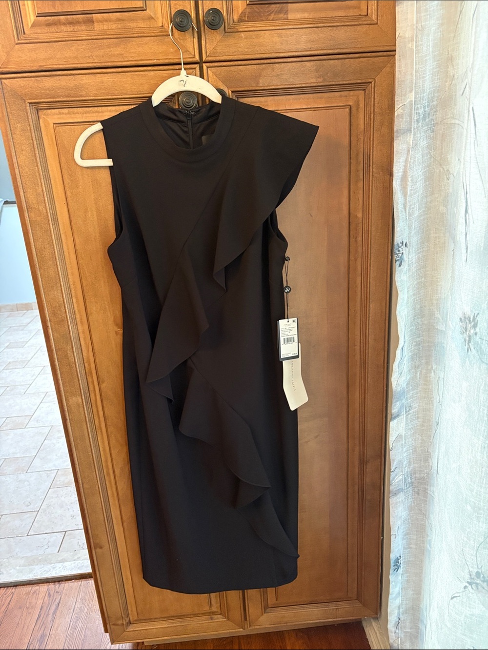 Adrianna Papell Black Sleeveless Ruffle Sheath Dress
